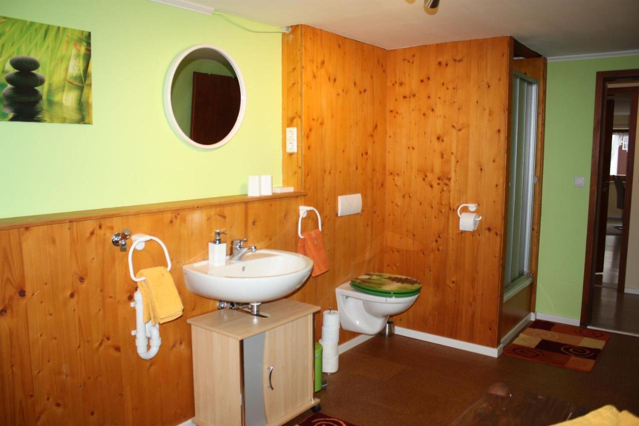 Michlhof Apartment Oberostendorf Bagian luar foto