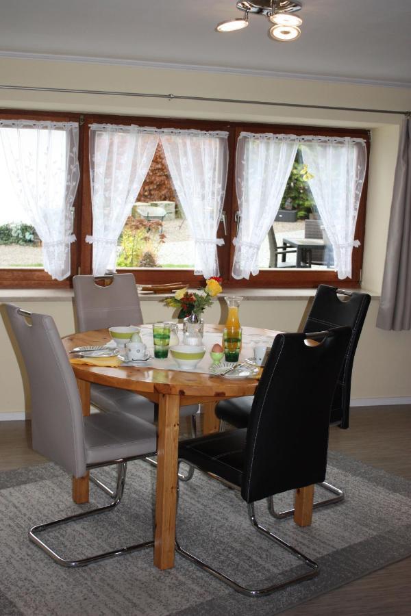 Michlhof Apartment Oberostendorf Bagian luar foto